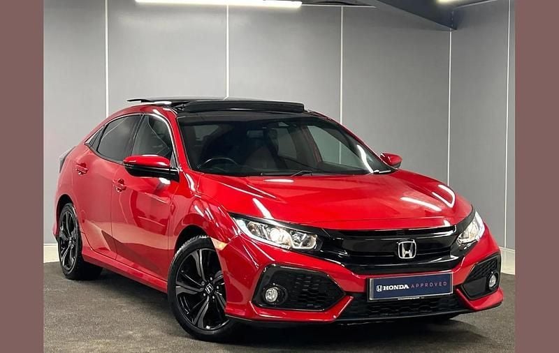 Used Honda Civic EX 127 HP (93 kW) 2019 Red Hatchback