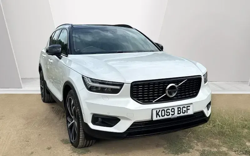 Used Volvo XC40 R-Design 150 HP (110 kW) 2020 SUV
