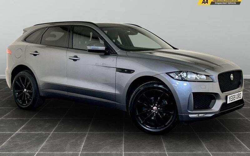 Used 2019 Jaguar F-Pace Chequered Flag SUV | £18,495 (Good price) - Image 1/2