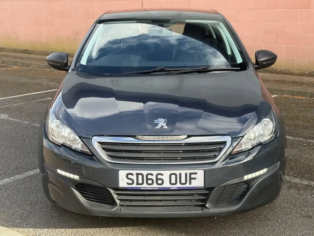Używany Peugeot 308 Access 2016 Szary Hatchback
