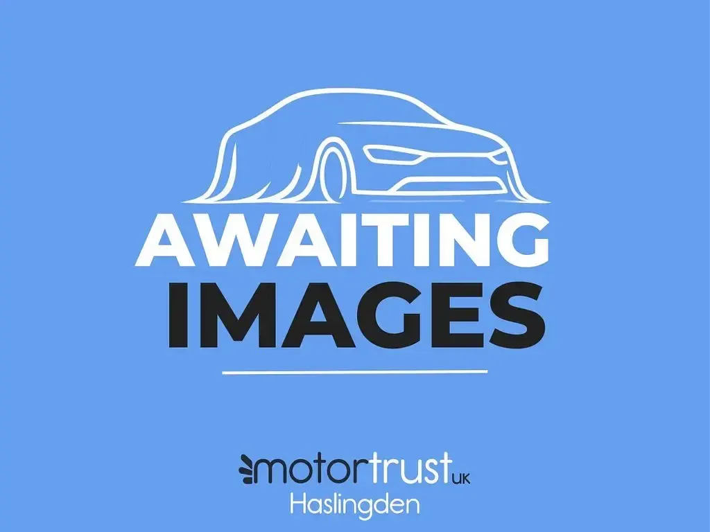 Used Nissan Juke N-Connecta 143 HP (105 kW) 2023 Silver SUV