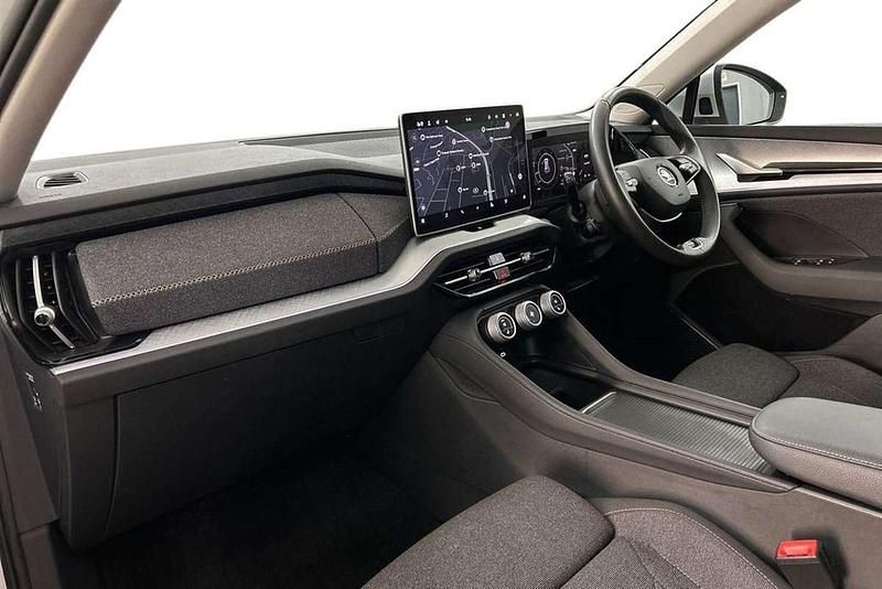 Used Skoda Kodiaq SE 193 HP (141 kW) 2024 Brilliant silver metallic SUV