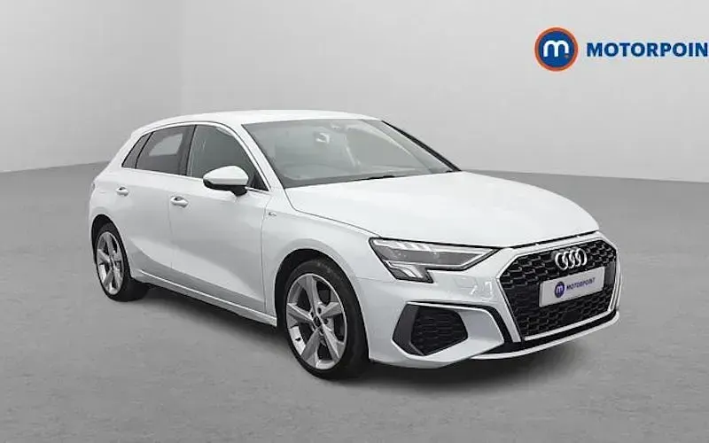 Used Audi A3 Sportback e-tron S-Line 204 HP (150 kW) 2024 Hatchback