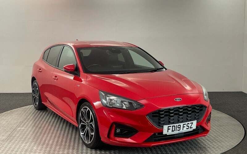 Red Used 2019 Ford Focus ST-Line X Hatchback | £14,200 (Fair price) - Image 1/4