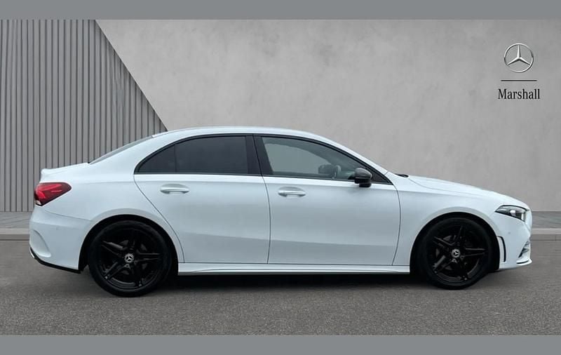 Used Mercedes A200 Executive 161 HP (118 kW) 2023 White Sedan