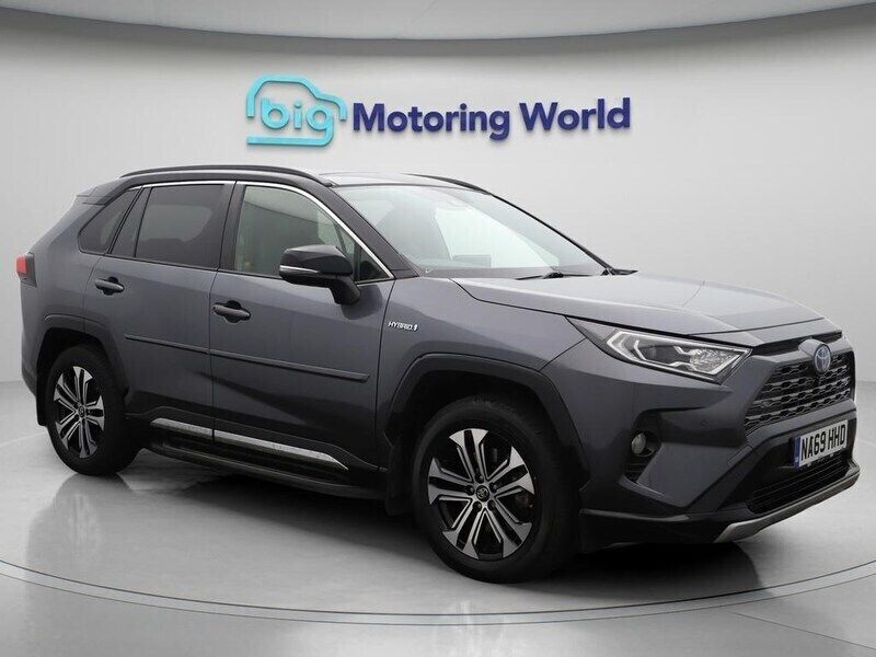 Grey/black Used 2019 Toyota RAV4 Hybrid SUV | £23,200 (Fair price) - Image 1/4