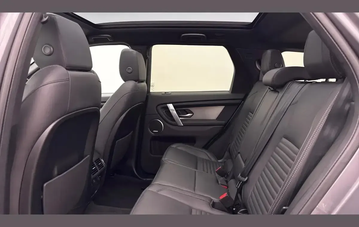 Used Land Rover Discovery Sport HSE Dynamic 265 HP (194 kW) 2024 Grey SUV