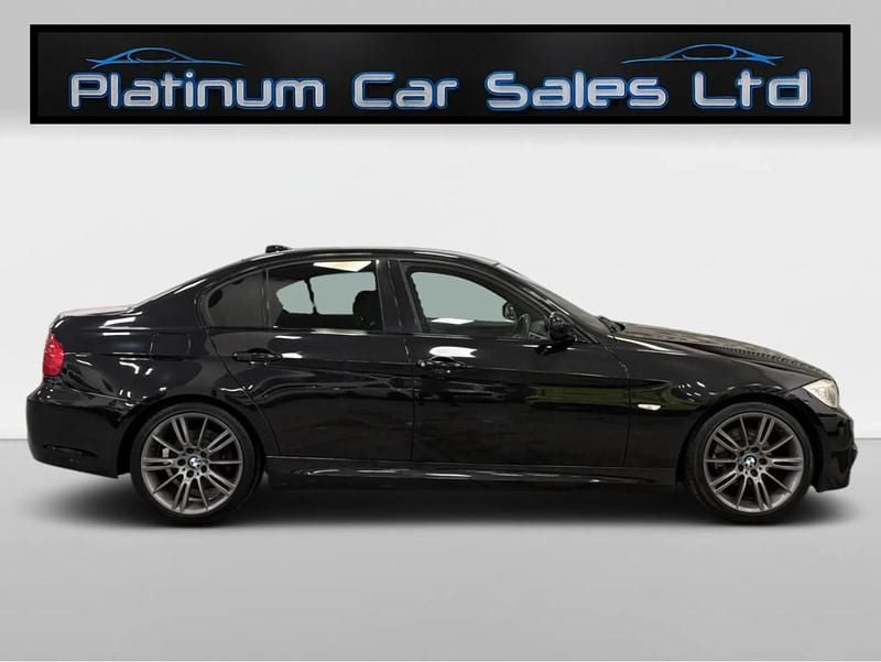 Used BMW 318 Sport Line 2011 Black Sedan
