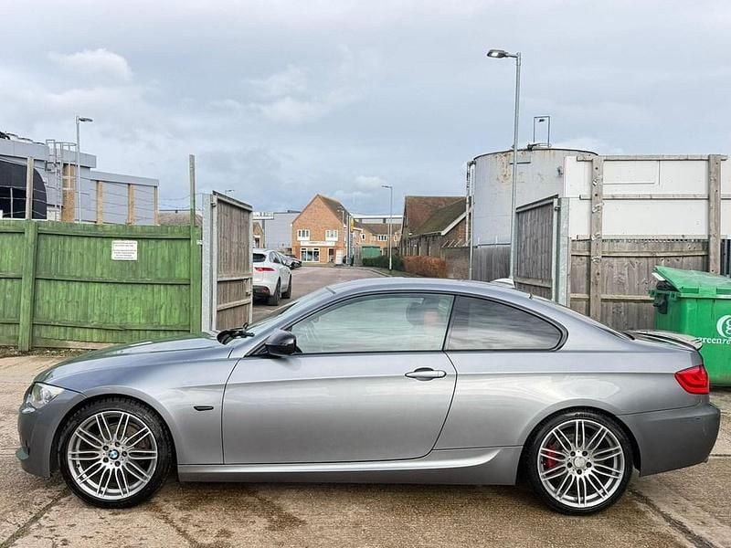 Used BMW 320 Sport Line 2012 Grey Coupe