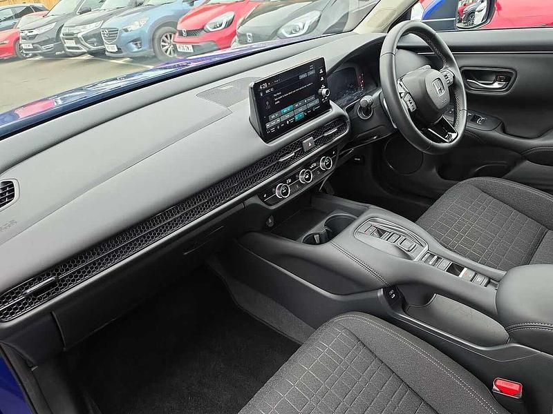 Used Honda ZR-V Elegance 184 HP (135 kW) 2025 Blue SUV