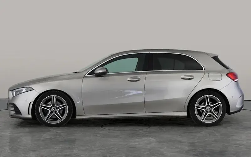 Used Mercedes A180 Executive 136 HP (100 kW) 2020 Silver Hatchback