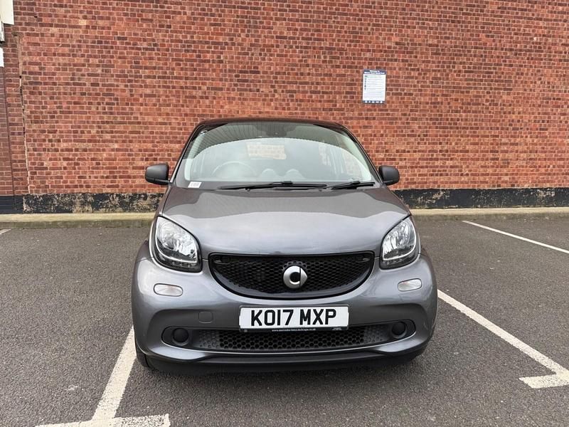 Used Smart ForFour Passion 71 HP (52 kW) 2017 Grey Hatchback