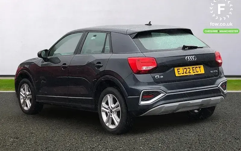 Usado Audi Q2 Sport 110 HP (80 kW) 2024 SUV