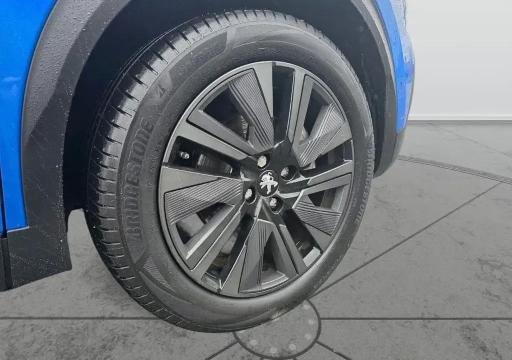 Used Peugeot e-2008 Premium 2022 SUV