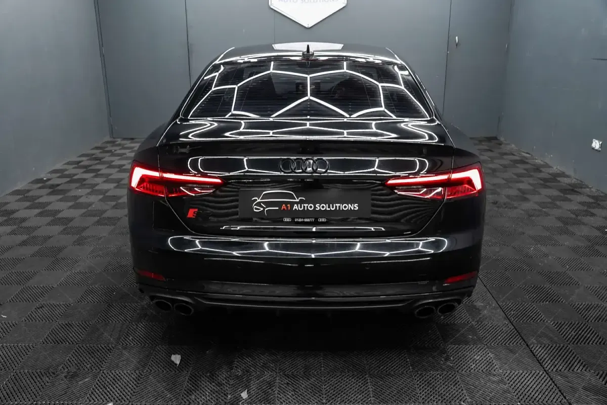 Used Audi S5 Advanced 354 HP (260 kW) 2017 Black Coupe