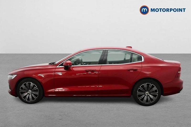 Used Volvo S60 Inscription 250 HP (183 kW) 2021 Red Sedan