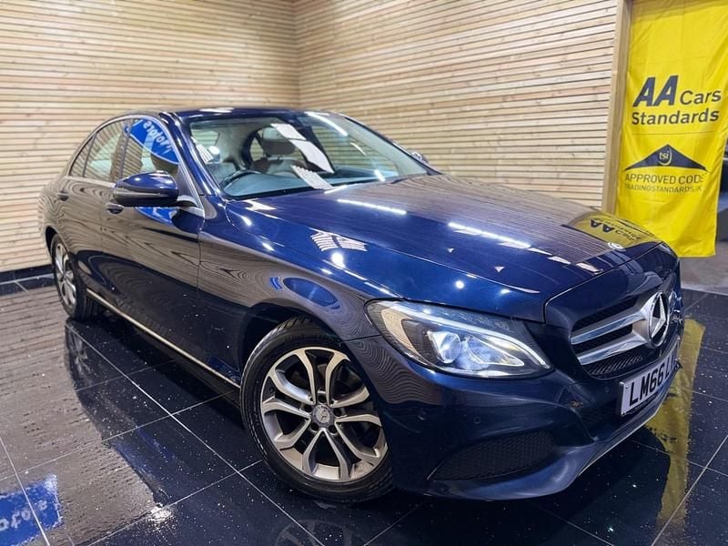 Used Mercedes C200 136 HP (100 kW) 2016 Blue Sedan