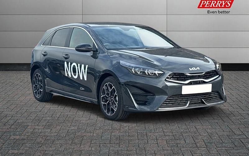 New 2025 Kia Ceed GT-Line Hatchback | £21,495 (Good price) - Image 1/4