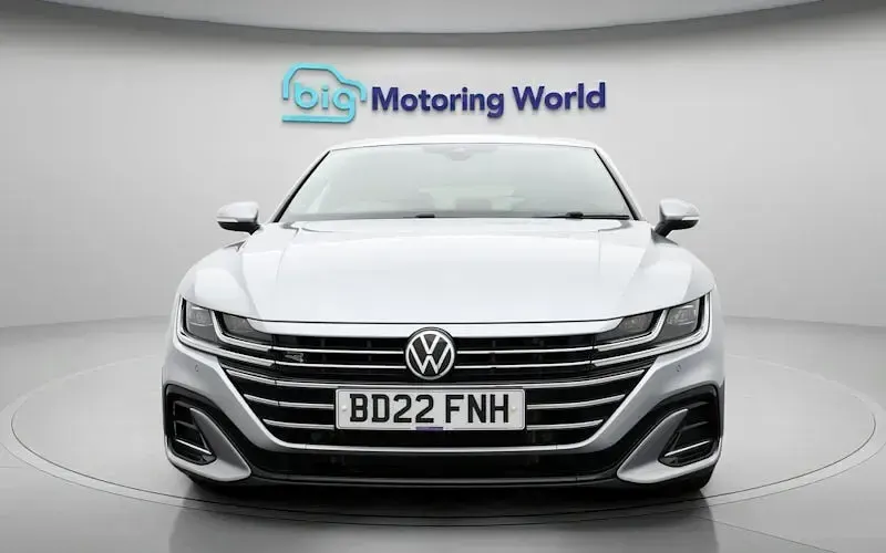 Used VW Arteon R-line 190 HP (139 kW) 2024 Estate