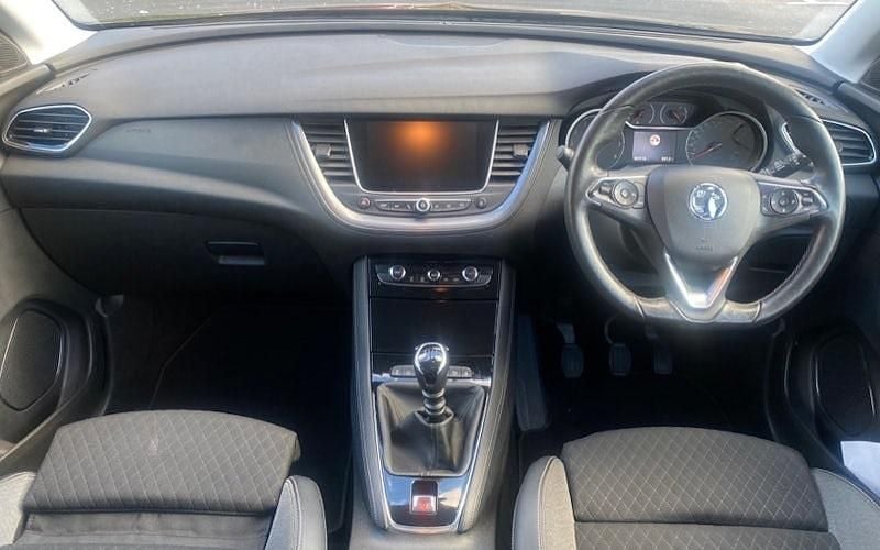 Used Vauxhall Grandland X SRi 131 HP (96 kW) 2021 SUV