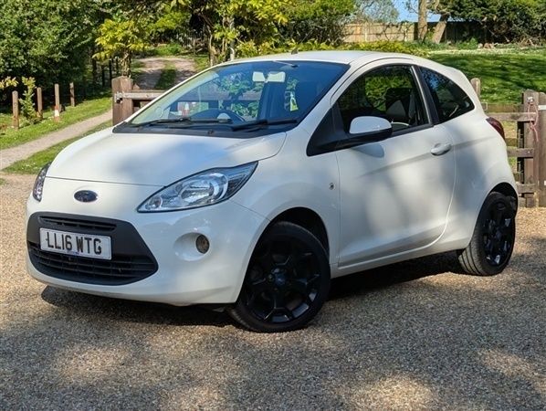 White Used 2016 Ford Ka Zetec Hatchback | £4,299 (Fair price) - Image 1/1