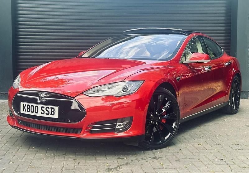 Red Used 2014 Tesla Model S Sedan | £18,990 (A bit pricey) - Image 1/4