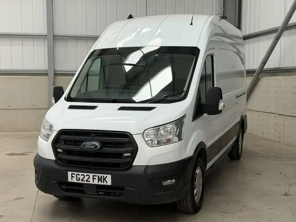 Used Ford Transit Trend 130 HP (95 kW) 2022 White Van