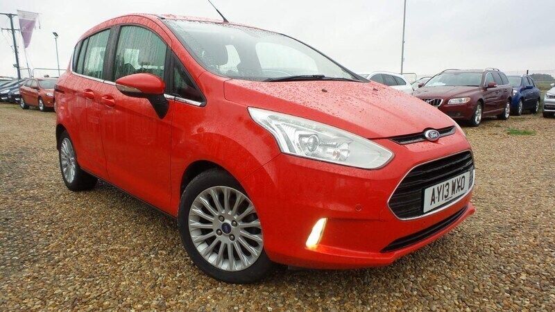 Red Used 2013 Ford B-MAX Titanium MPV | £3,281 (Expensive) - Image 1/4