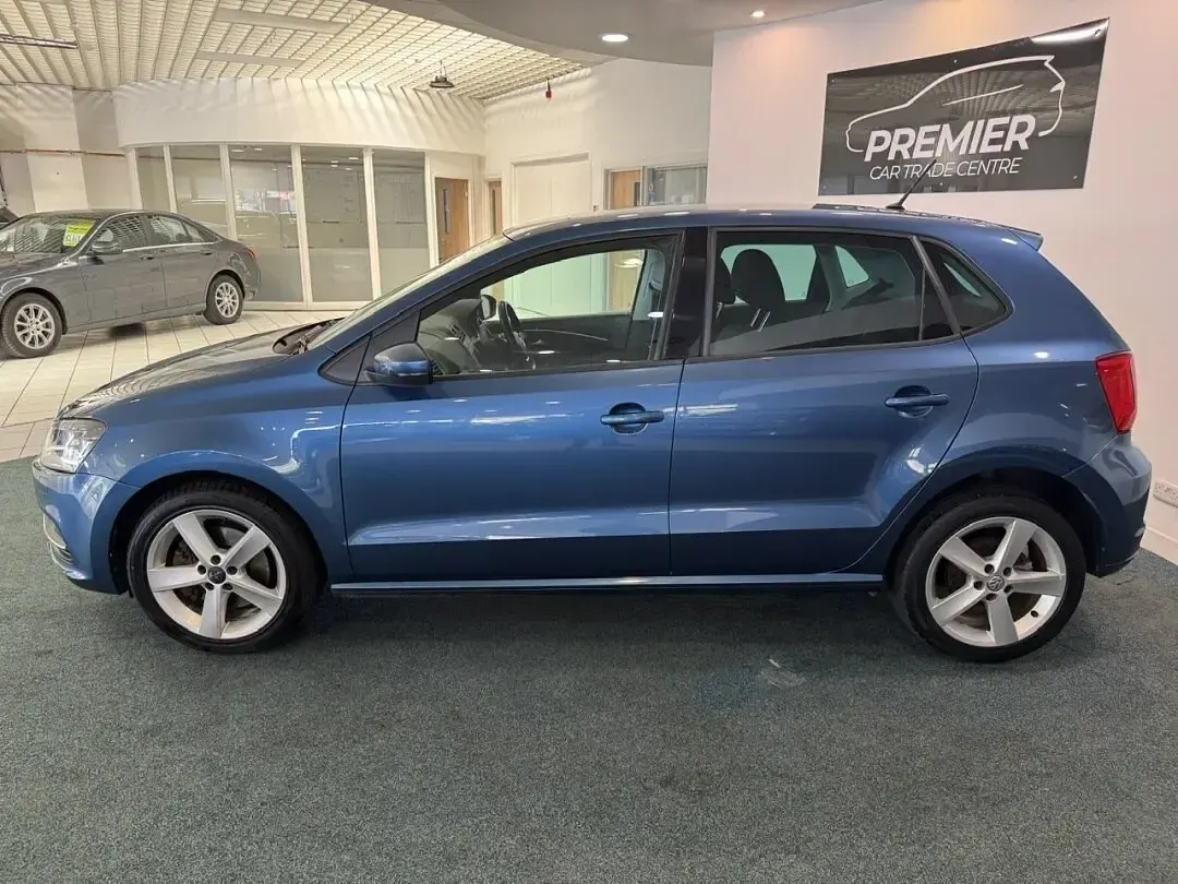 Used VW Polo SEL 110 HP (80 kW) 2015 Blue Hatchback