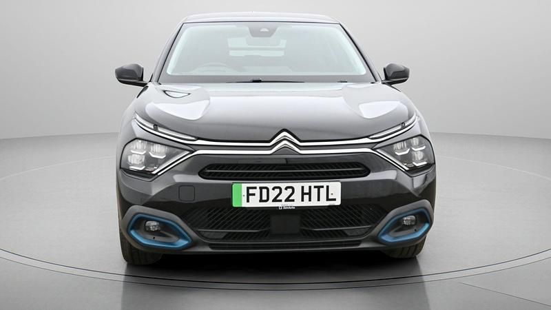 Used Citroën e-C4 Shine 100 kW (136 HP) 2022 Black Hatchback