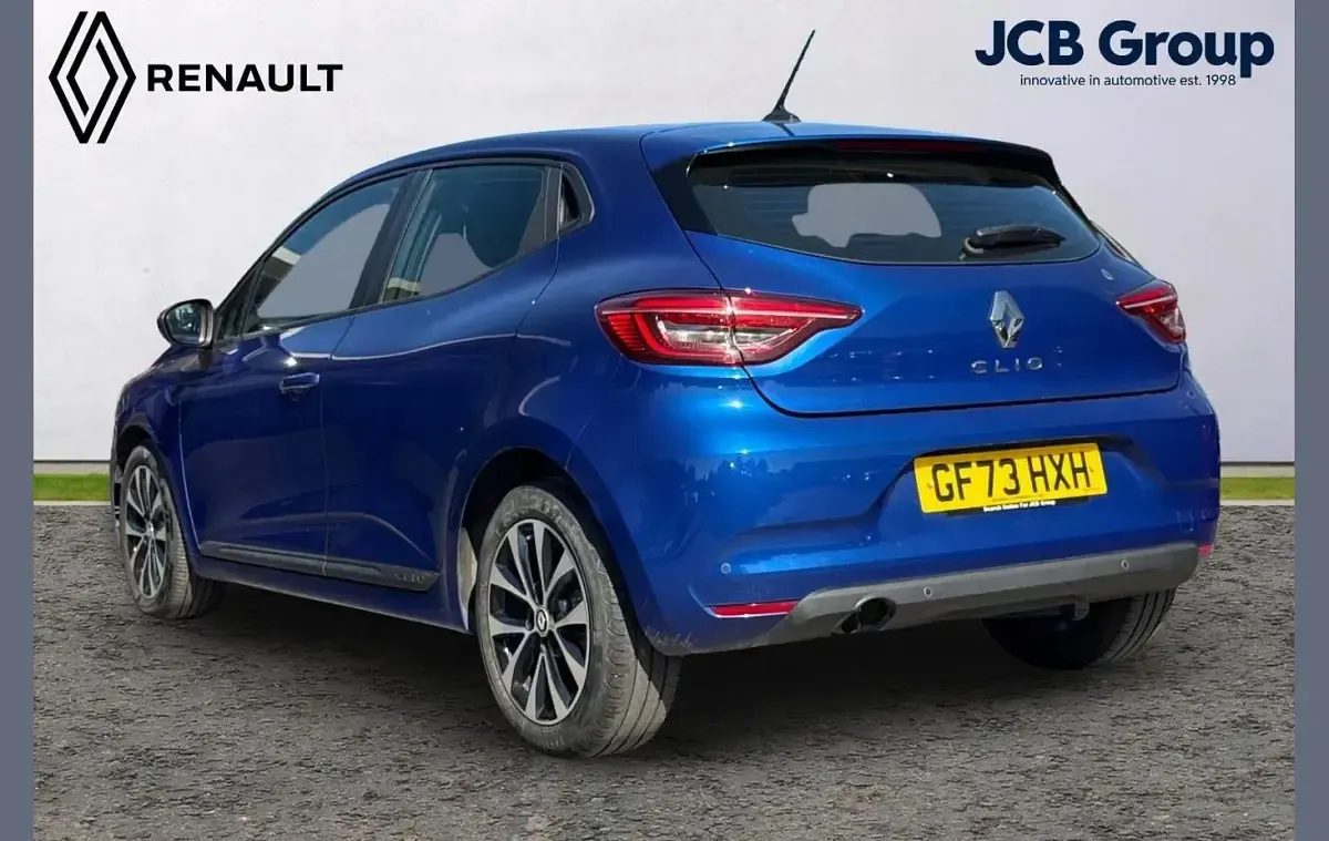 Used Renault Clio Evolution 90 HP (66 kW) 2023 Blue Hatchback