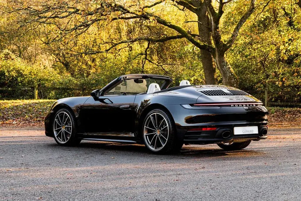 Usado Porsche 911 Carrera 4 Cabriolet 2022 Preto Cabrios
