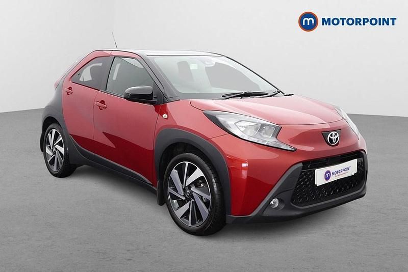 Red Used 2022 Toyota Aygo X SUV | £12,599 - Image 1/4