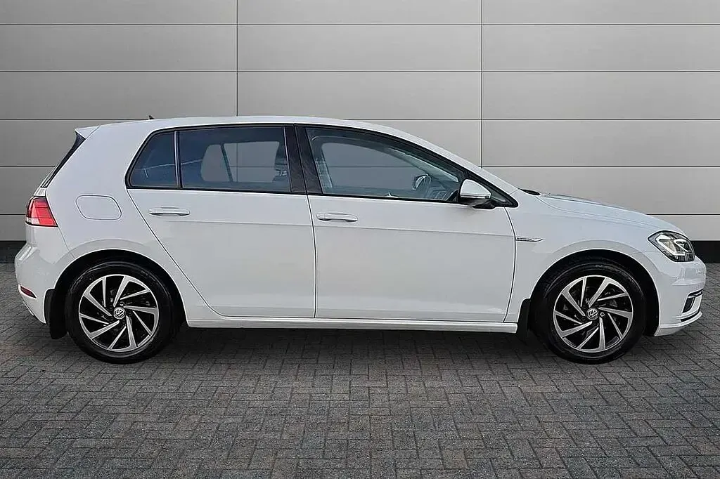 Used VW Golf VII 130 HP (95 kW) 2019