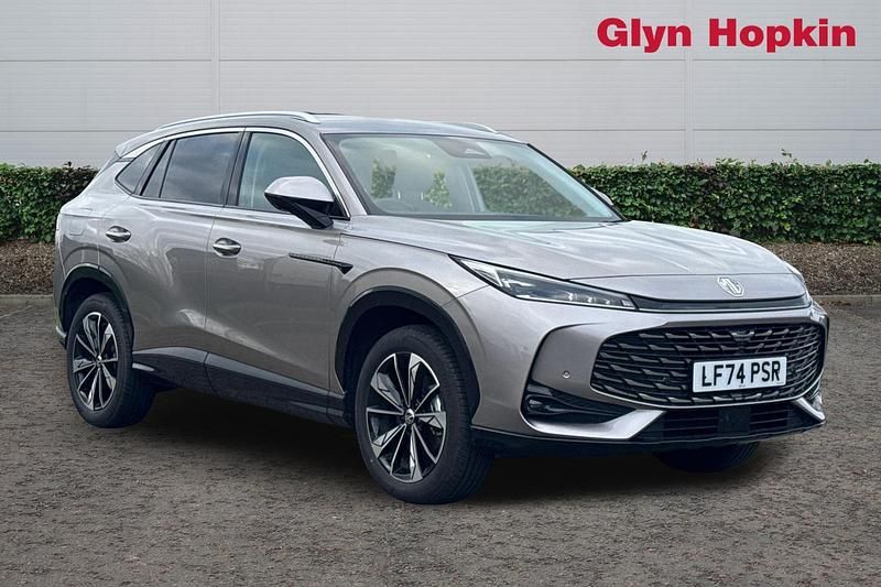 Silver Used 2025 MG HS Trophy SUV | £18,626 (Fair price) - Image 1/4