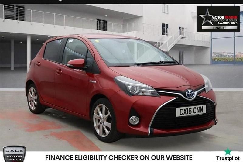 Used 2016 Toyota Yaris Hybrid | £9,990 (Fair price) - Image 1/1