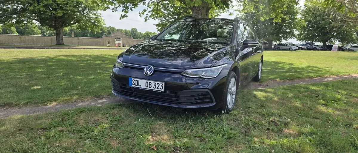 Used VW Golf VII Life 150 HP (110 kW) 2021 Black Hatchback