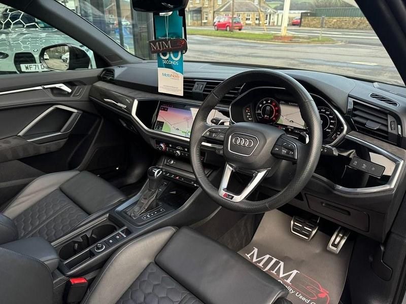 Used Audi RS Q3 Advanced 400 HP (294 kW) 2021 Grey SUV