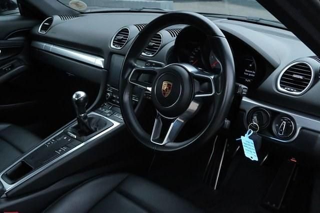 Used Porsche 718 Cayman 350 HP (257 kW) 2017 Black Coupe