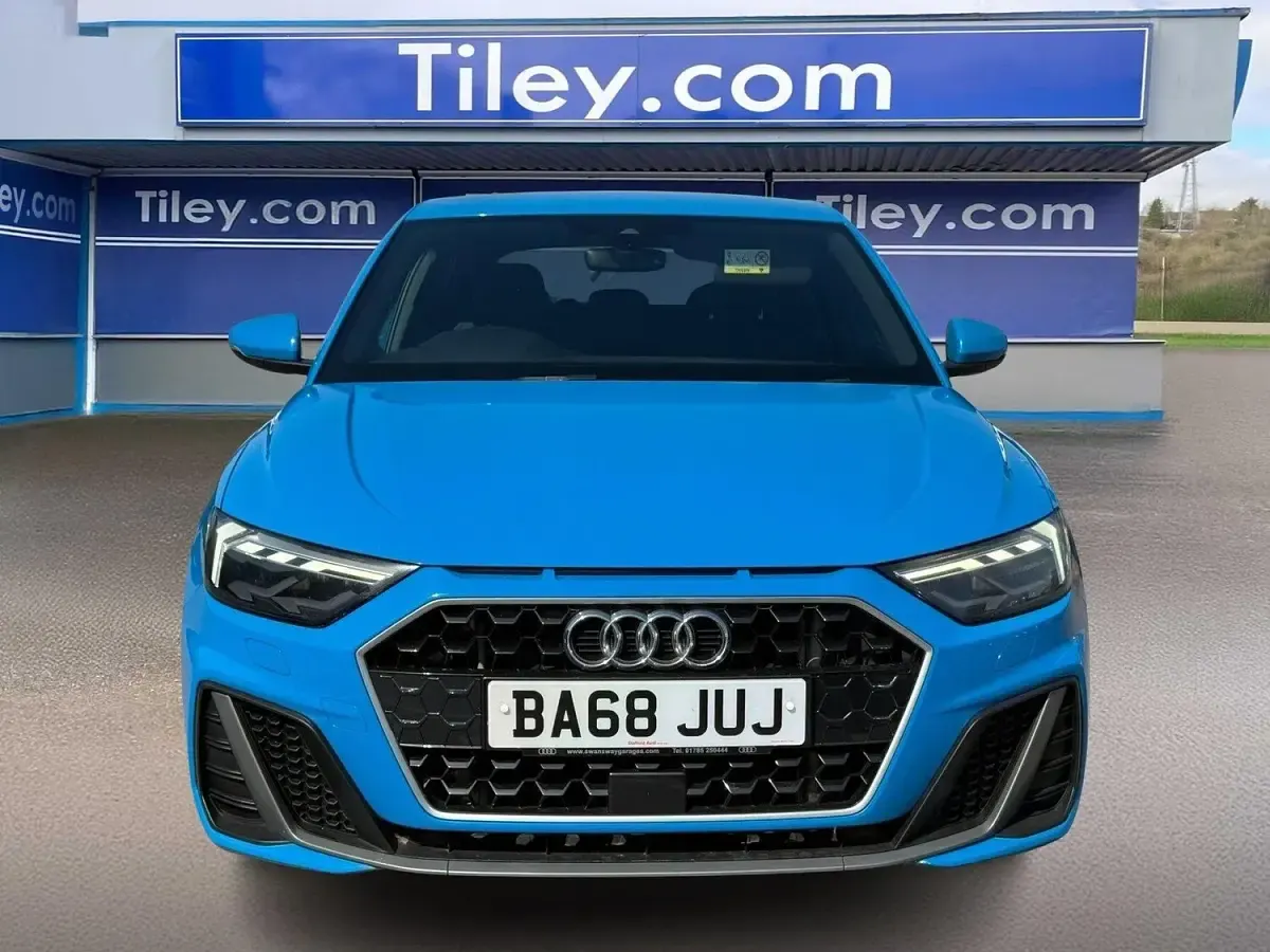 Used Audi A1 Sportback S-Line 116 HP (85 kW) 2019 Blue Hatchback