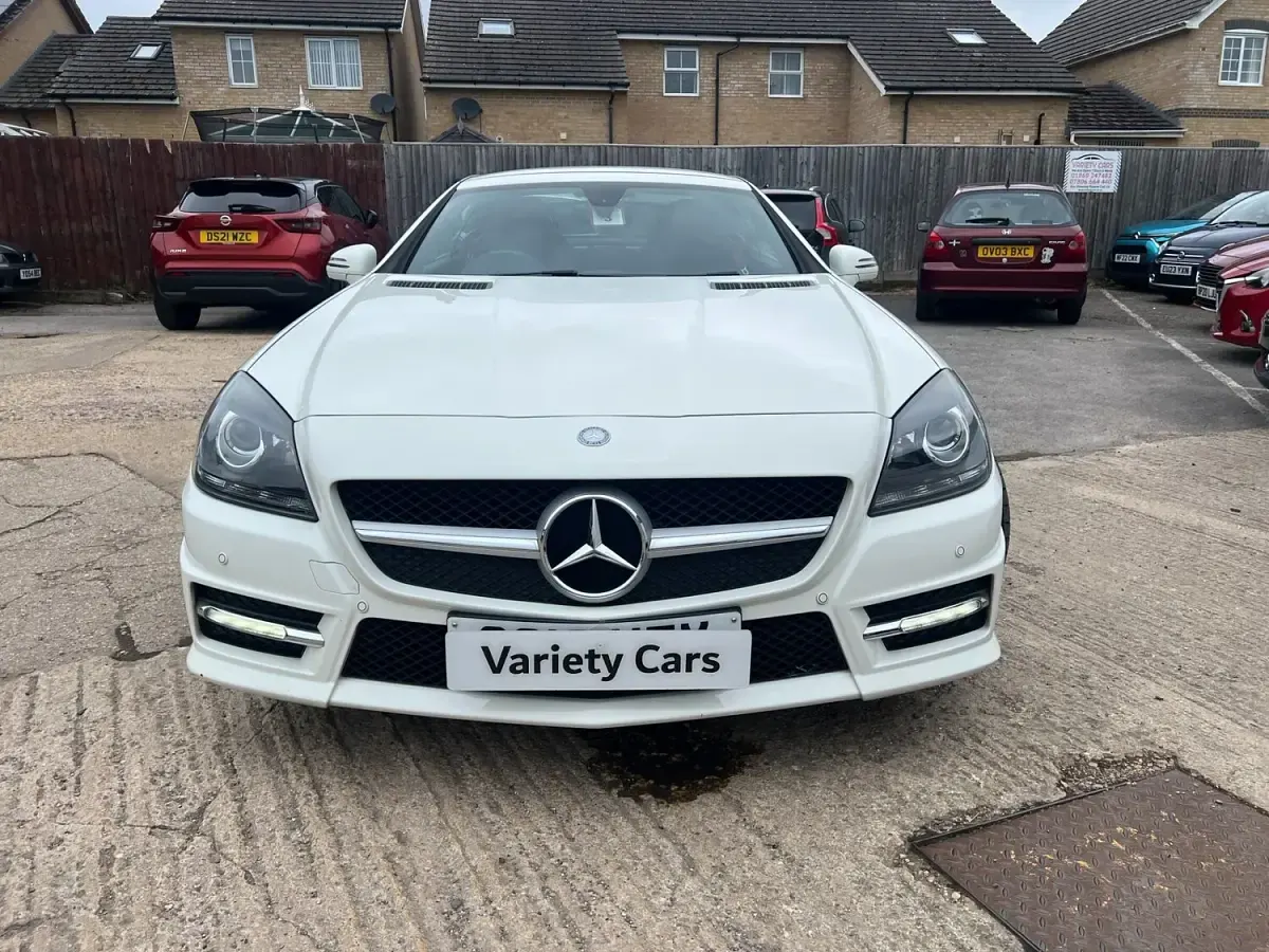 Used Mercedes SLK200 AMG 2012 White Cabriolet
