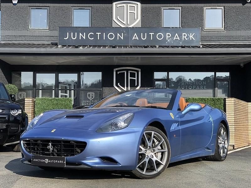 Used Ferrari California 2011 Blue Cabriolet
