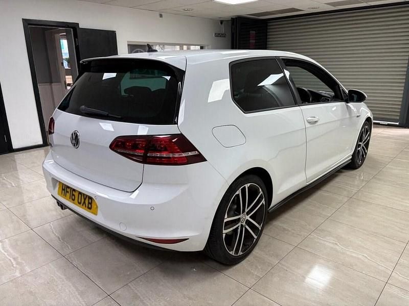 Usado VW Golf VII GTD 2016 Branco Citadino