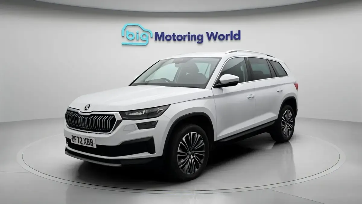 Used Skoda Kodiaq SE L Executive 150 HP (110 kW) 2023 White SUV