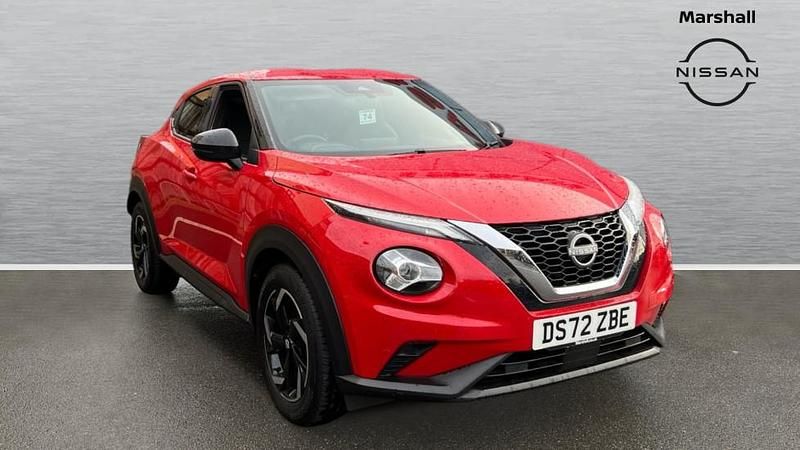 Used Nissan Juke N-Connecta 114 HP (83 kW) 2022 Red SUV