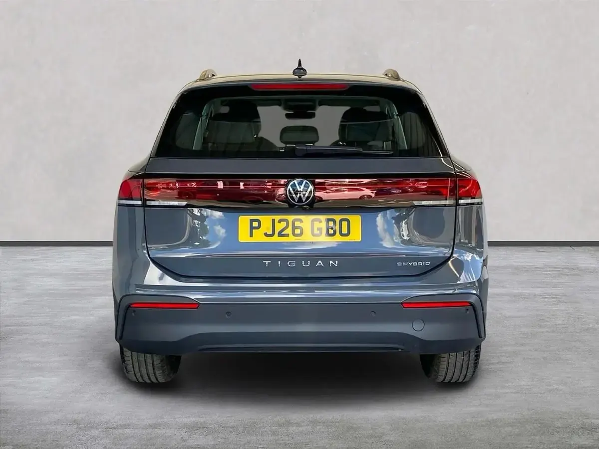 New VW Tiguan Life 200 HP (147 kW) 2026 Grey SUV