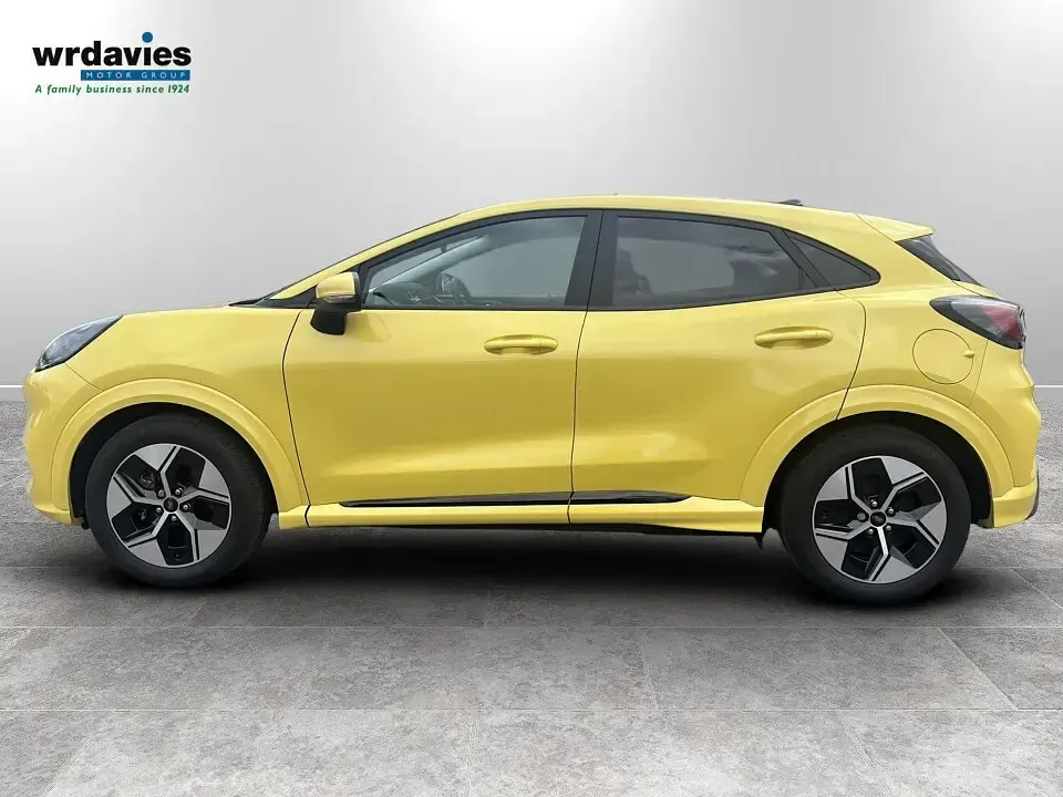 Used Ford Puma Gen-E Select 124 kW (169 HP) 2025 Yellow SUV