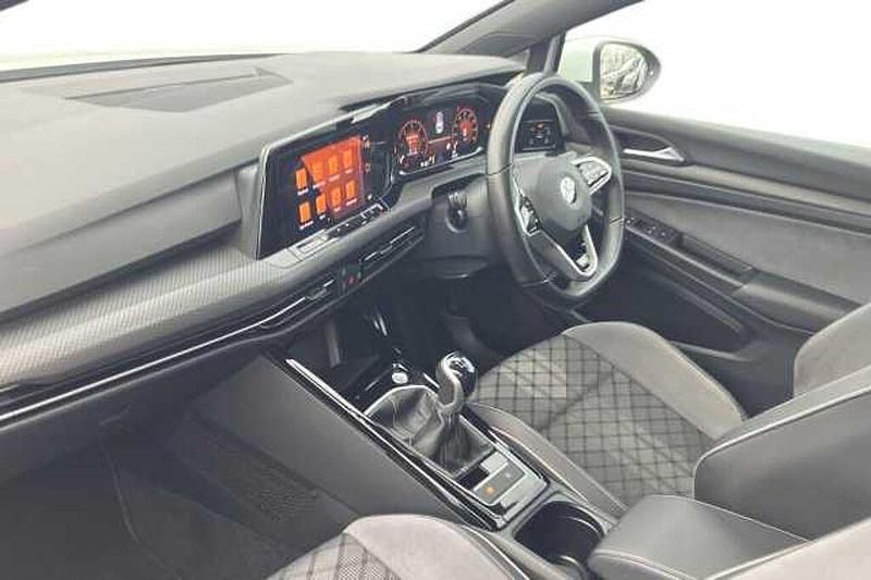 Used VW Golf VIII 150 HP (110 kW) 2023