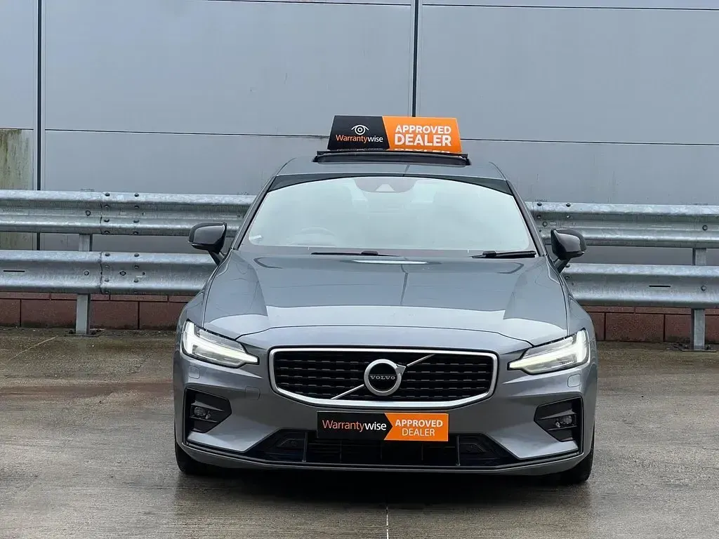 Used Volvo S60 R-Design 250 HP (183 kW) 2019 Grey Sedan