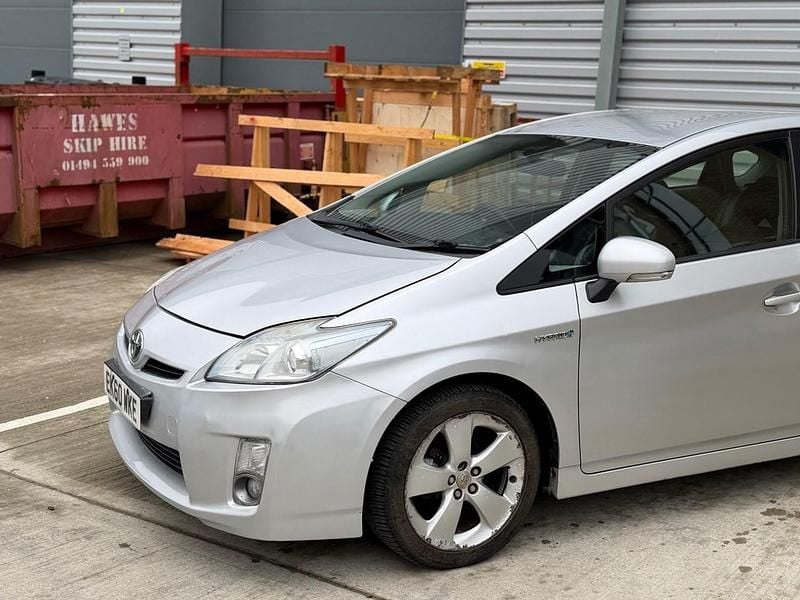 Used Toyota Prius T4 2010 Silver Hatchback